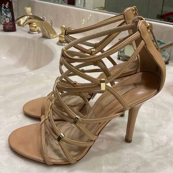 Michael Kors Charlene Strappy Sandals in Nude Leather w/ gold detail Sz 8 / 38.5 - Picture 15 of 15